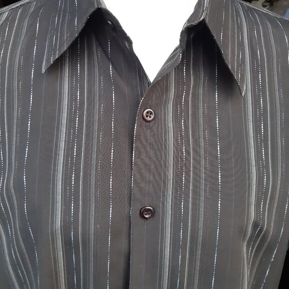 ⚡️BUY 3 for $55⚡️ MEXX SZ M Men's Black & White Striped Button Up Dress Shirt - Picture 7 of 14